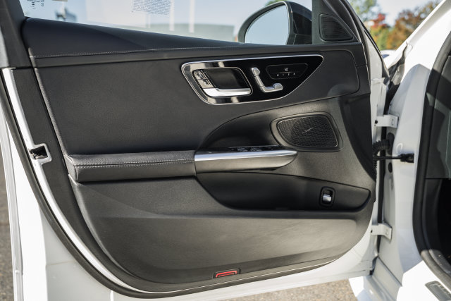 Certified 2023 Mercedes-Benz C 300 4MATIC Sedan image 27