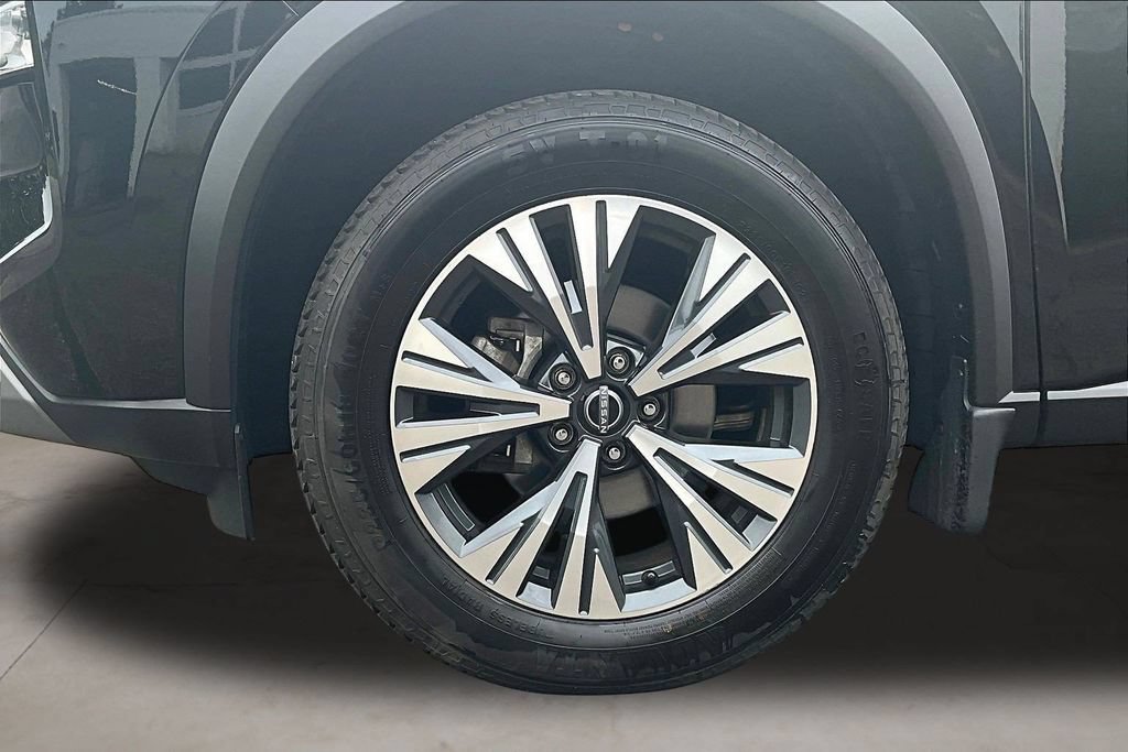 Certified 2023 Nissan Rogue SV AWD/4WD image 33