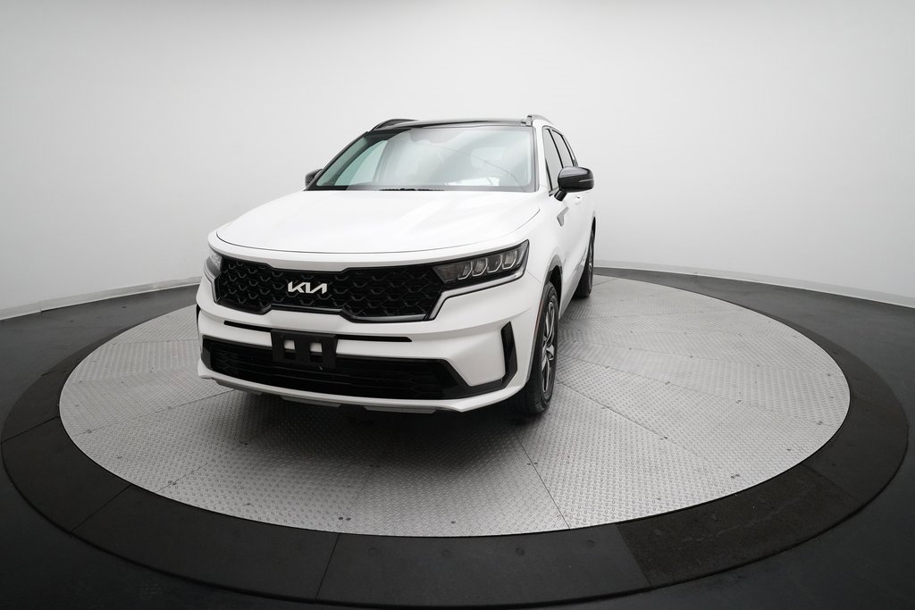 Certified 2022 Kia Sorento S w/ Panoramic Sunroof Package image 33