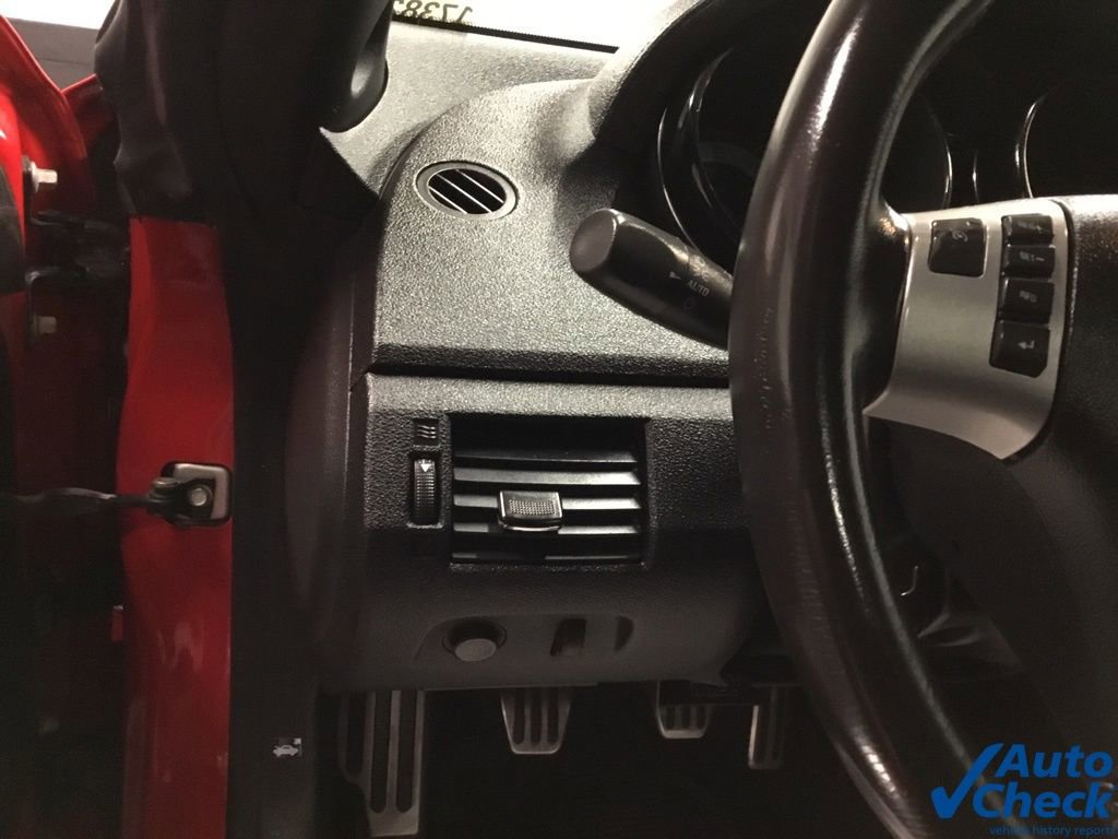 Used 2008 Saturn Sky Red Line image 31