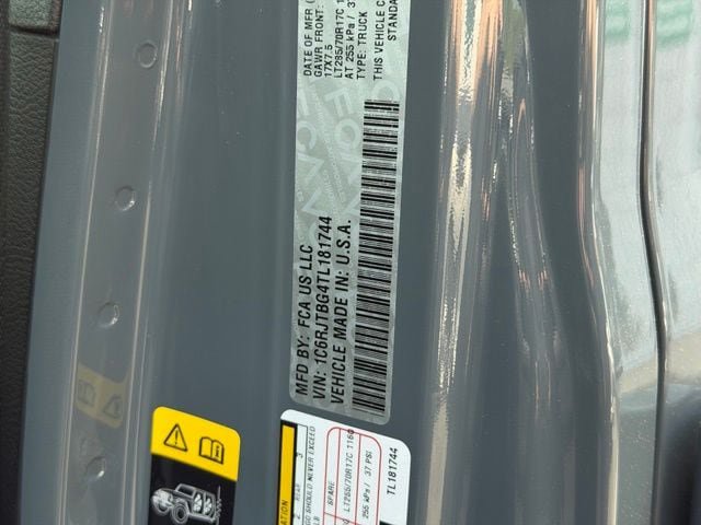 New 2026 Jeep Gladiator Rubicon w/ Safety Group AWD/4WD image 23