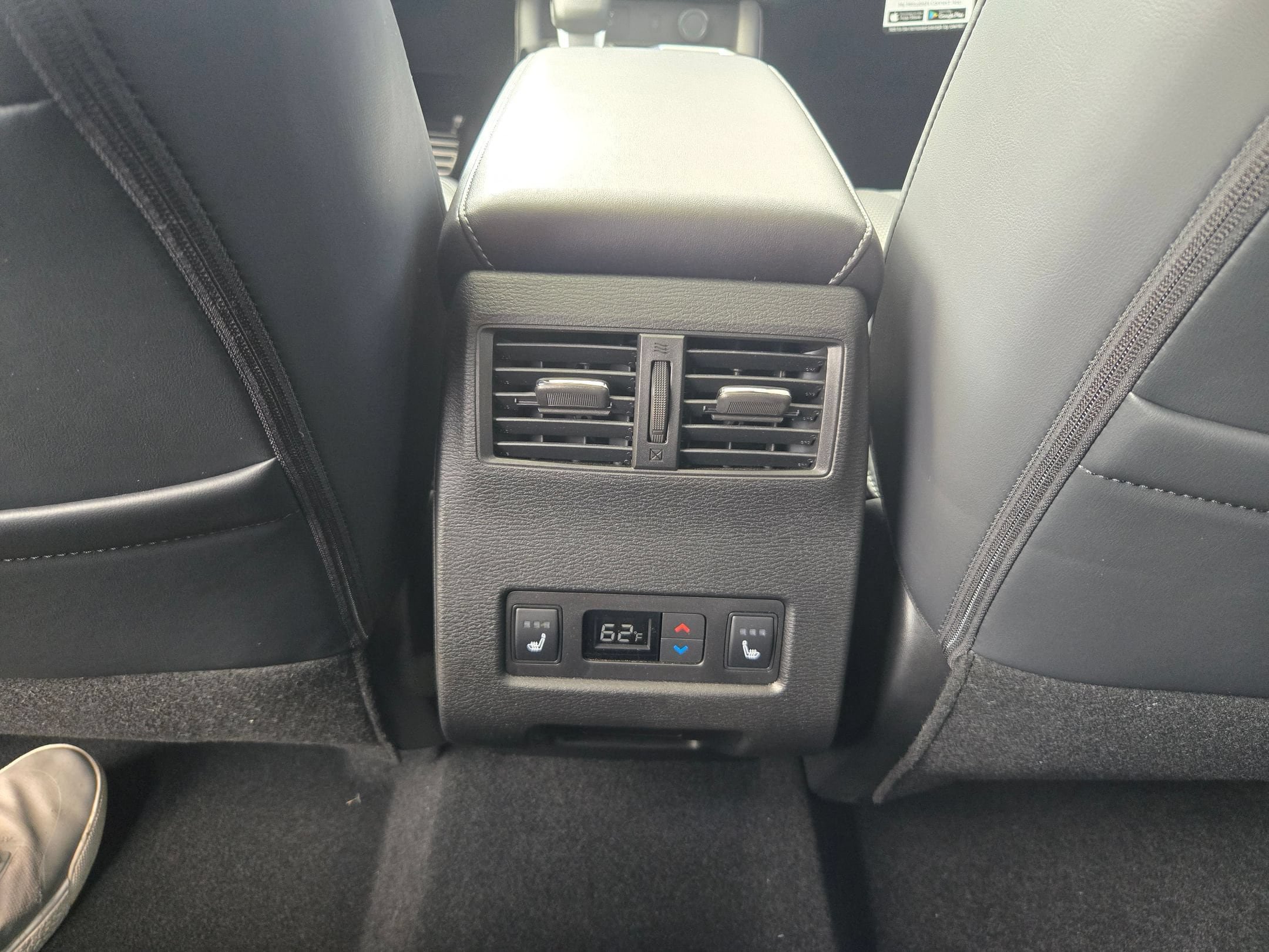 New 2026 Mitsubishi Outlander SEL Black Edition FWD image 15