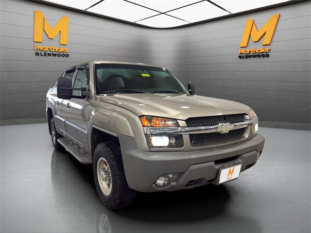 Used 2002 Chevrolet Avalanche 2500 image 3
