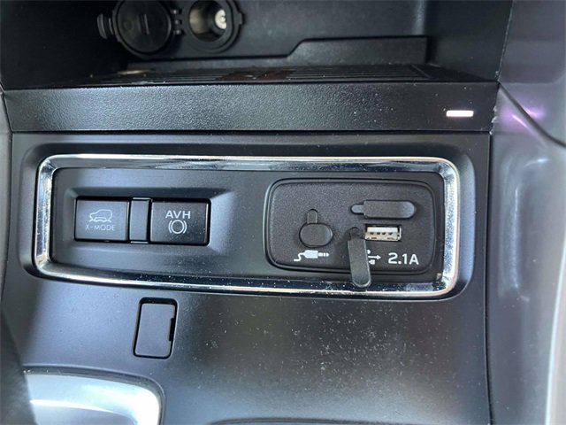Used 2022 Subaru Ascent Limited image 21