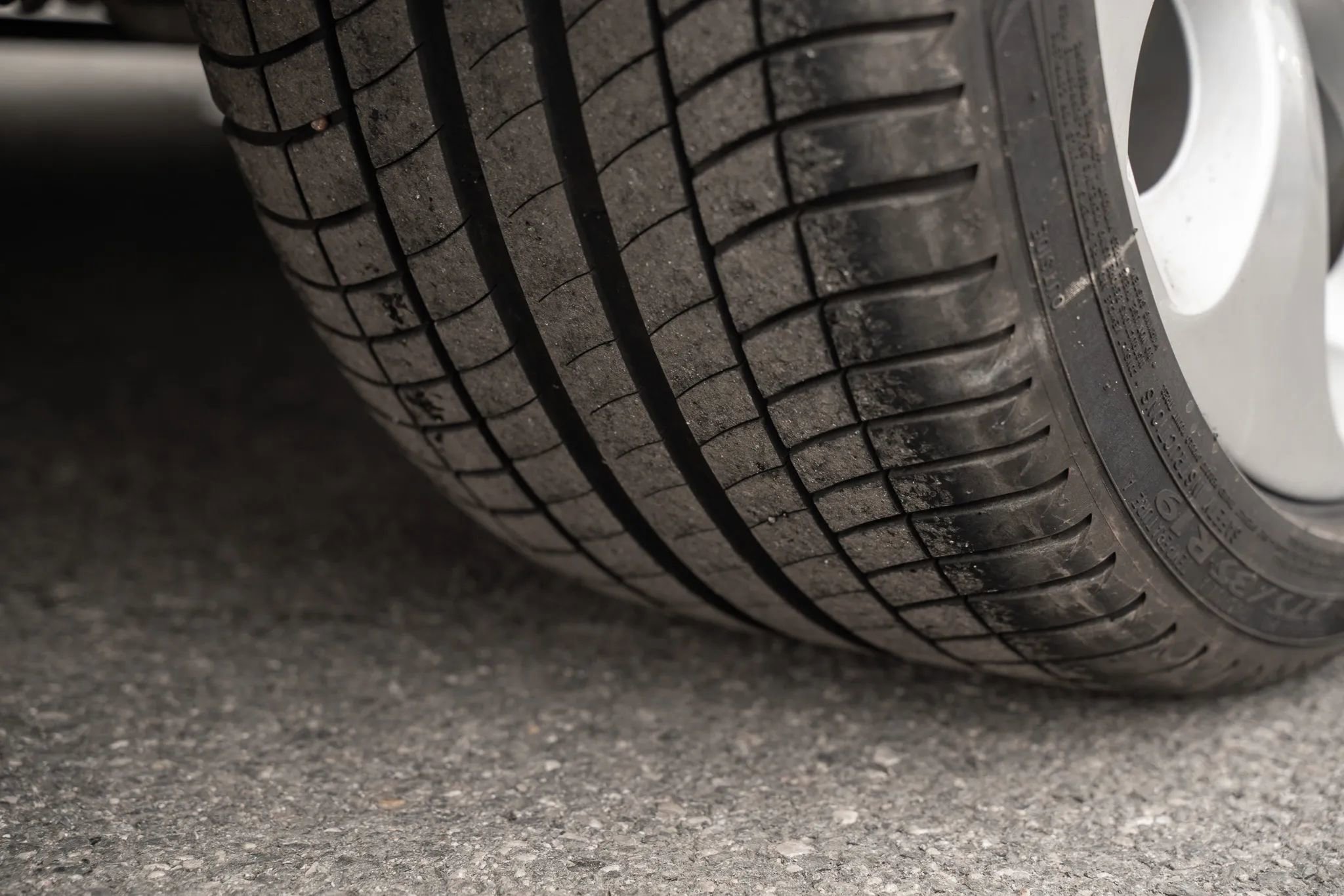 Used 2005 BMW 645Ci 645Ci Convertible 2D image 35