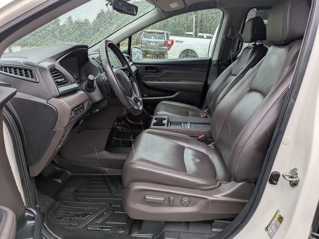 Used 2018 Honda Odyssey Touring image 22