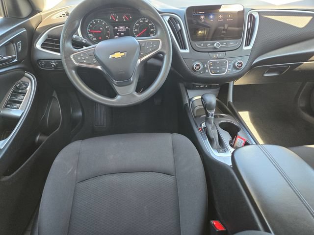 Used 2024 Chevrolet Malibu LT FWD image 11