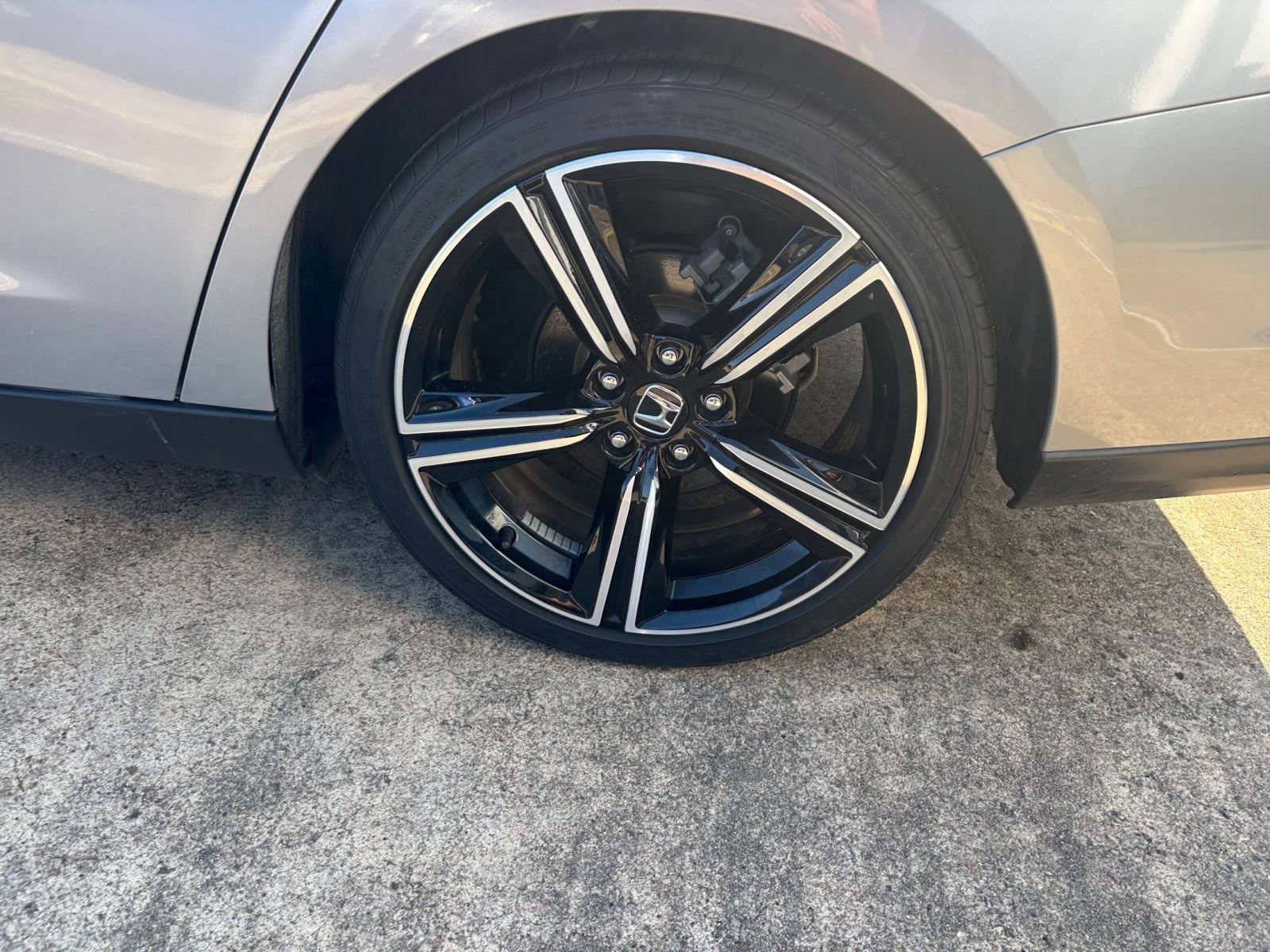 Used 2023 Honda Accord Sport image 30