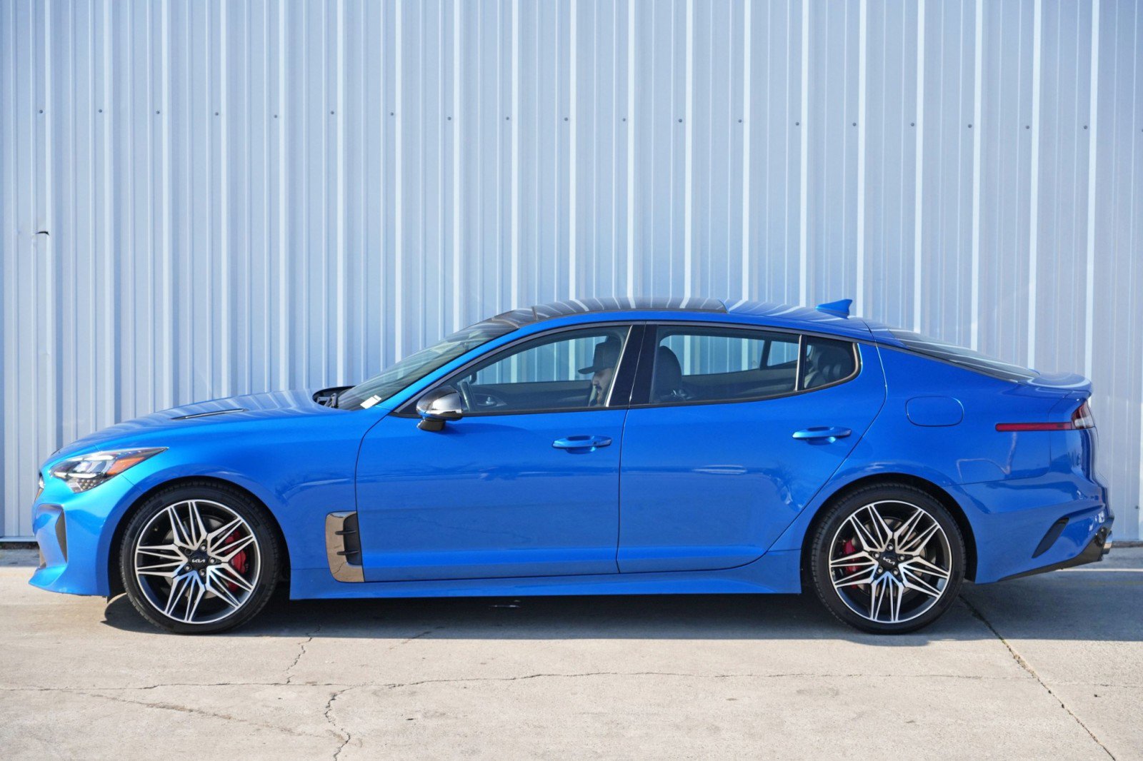 Used 2022 Kia Stinger GT1 image 49