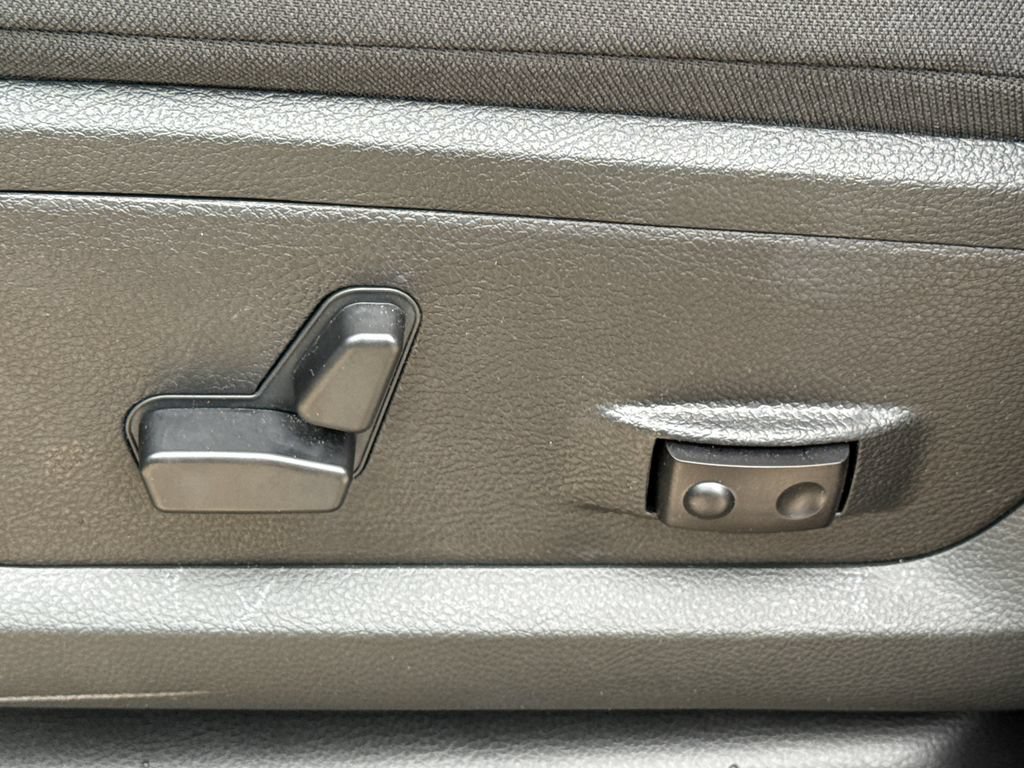 New 2026 RAM 3500 Lone Star AWD/4WD image 20