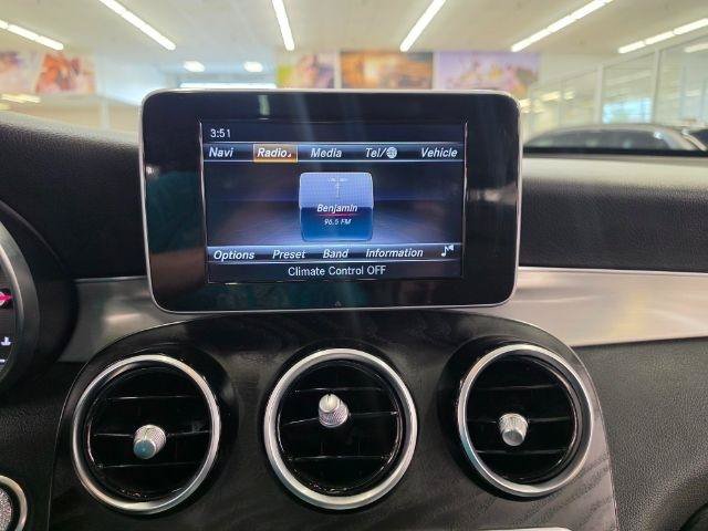 Used 2019 Mercedes-Benz GLC 300 4MATIC w/ Premium Package image 16