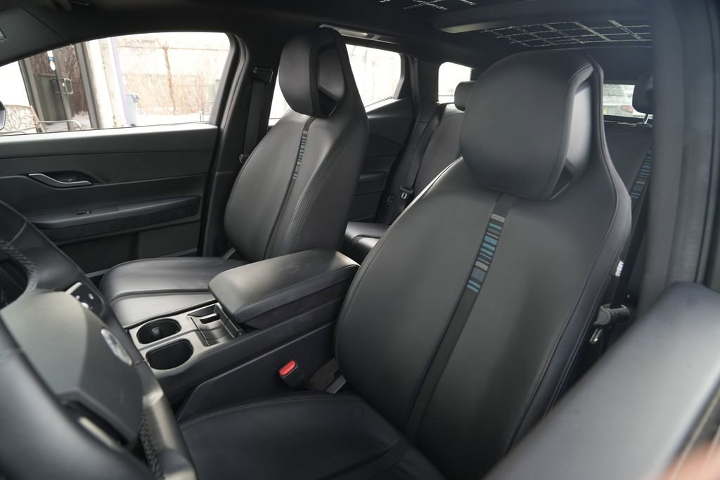 Used 2023 Fisker Ocean Extreme image 17