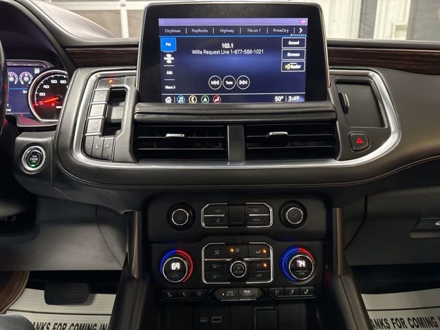 Used 2021 Chevrolet Tahoe High Country w/ Premium Package AWD/4WD image 12