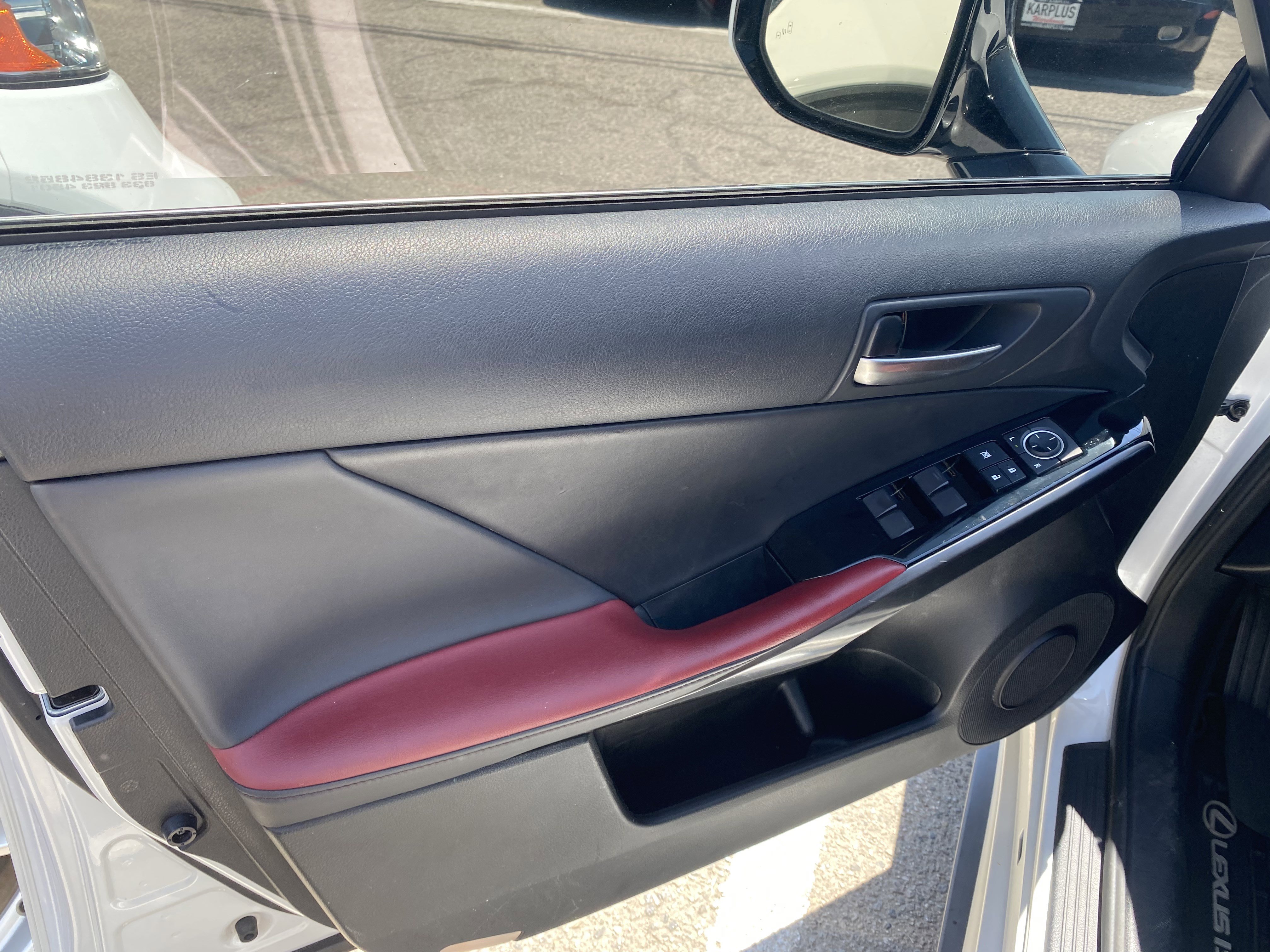 Used 2023 Lexus IS 300 w/ Comfort Package image 8