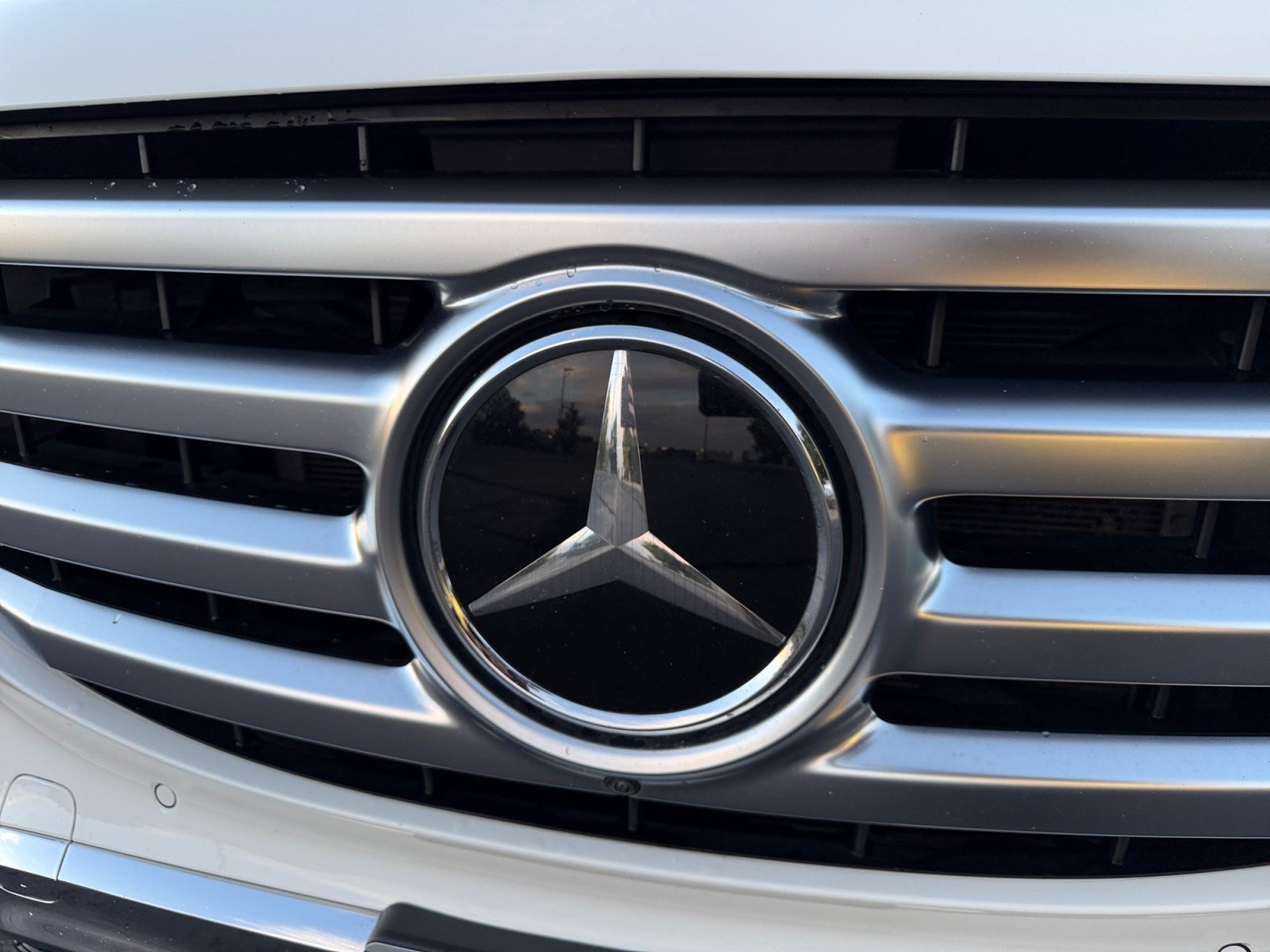Used 2024 Mercedes-Benz GLS 450 4MATIC image 22