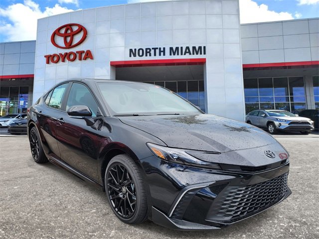 New 2026 Toyota Camry SE image 1