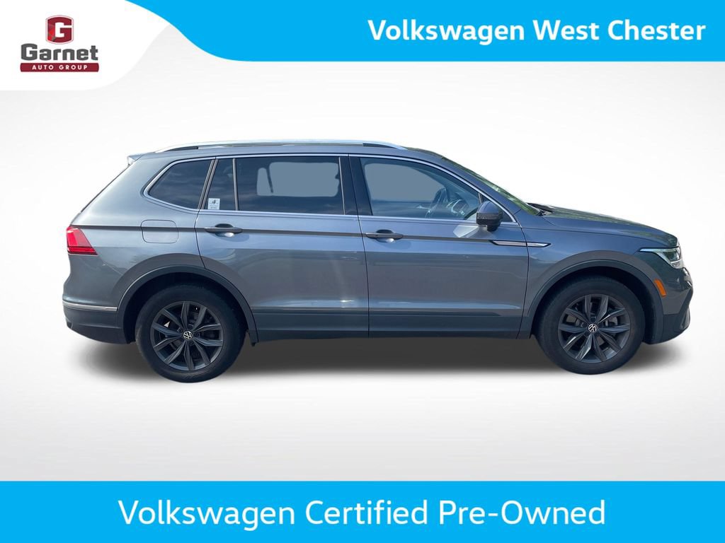 Certified 2023 Volkswagen Tiguan SE w/ Panoramic Sunroof Package AWD/4WD image 7