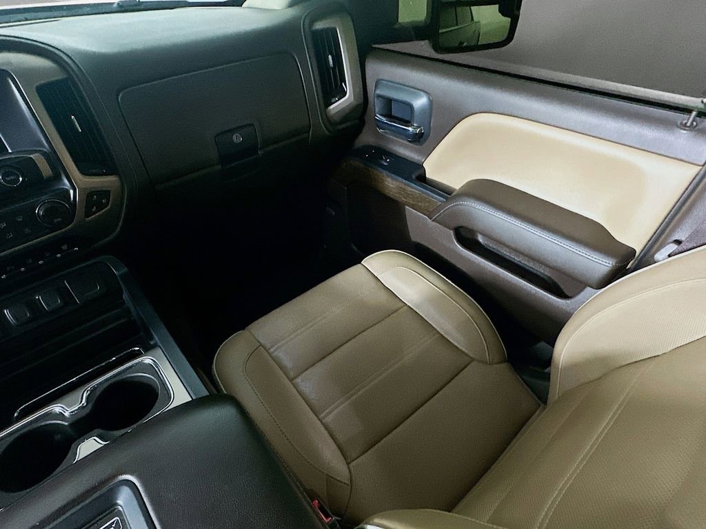 Used 2018 GMC Sierra 2500 Denali w/ Duramax Plus Package image 11