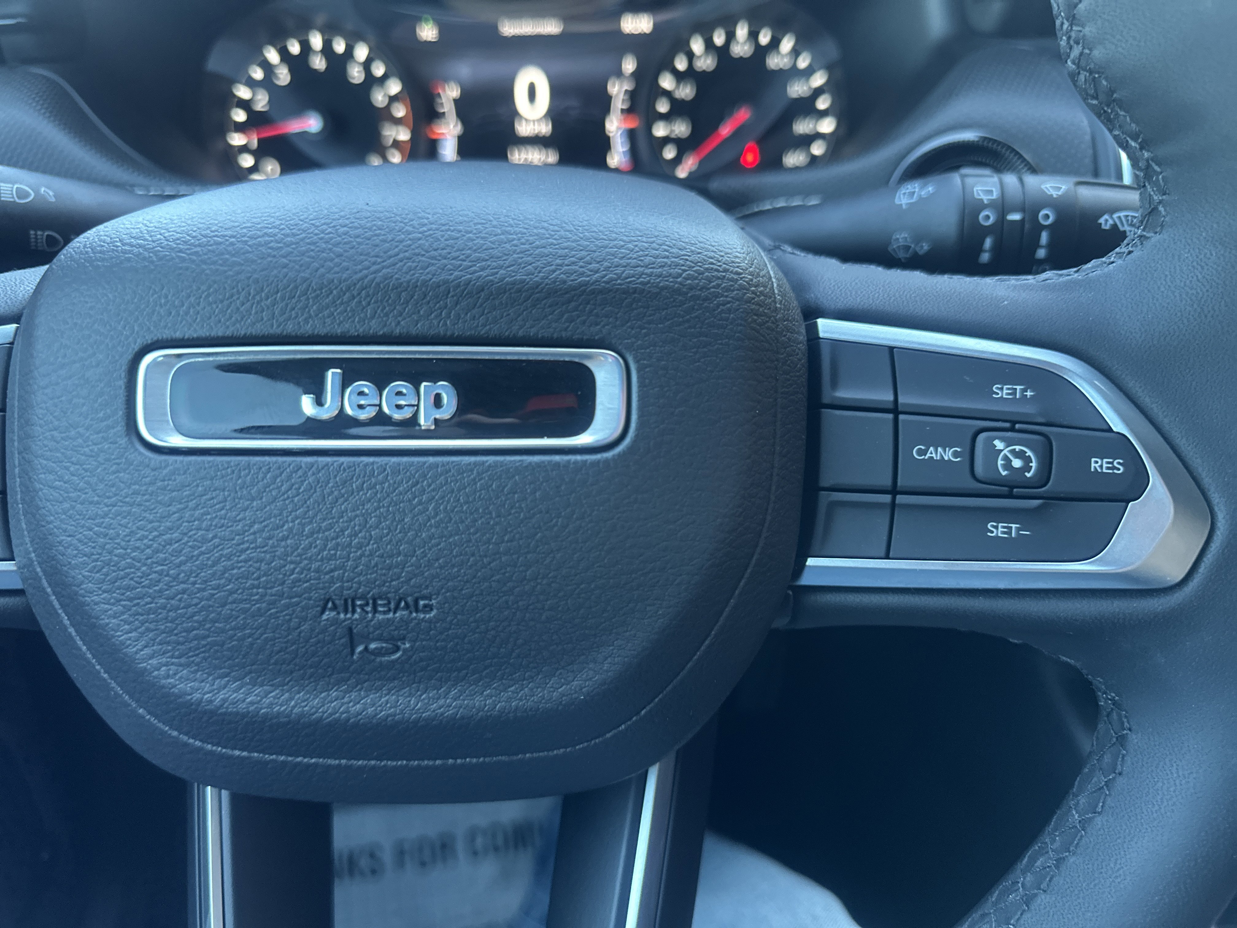 Used 2024 Jeep Compass Latitude w/ Convenience Group image 17
