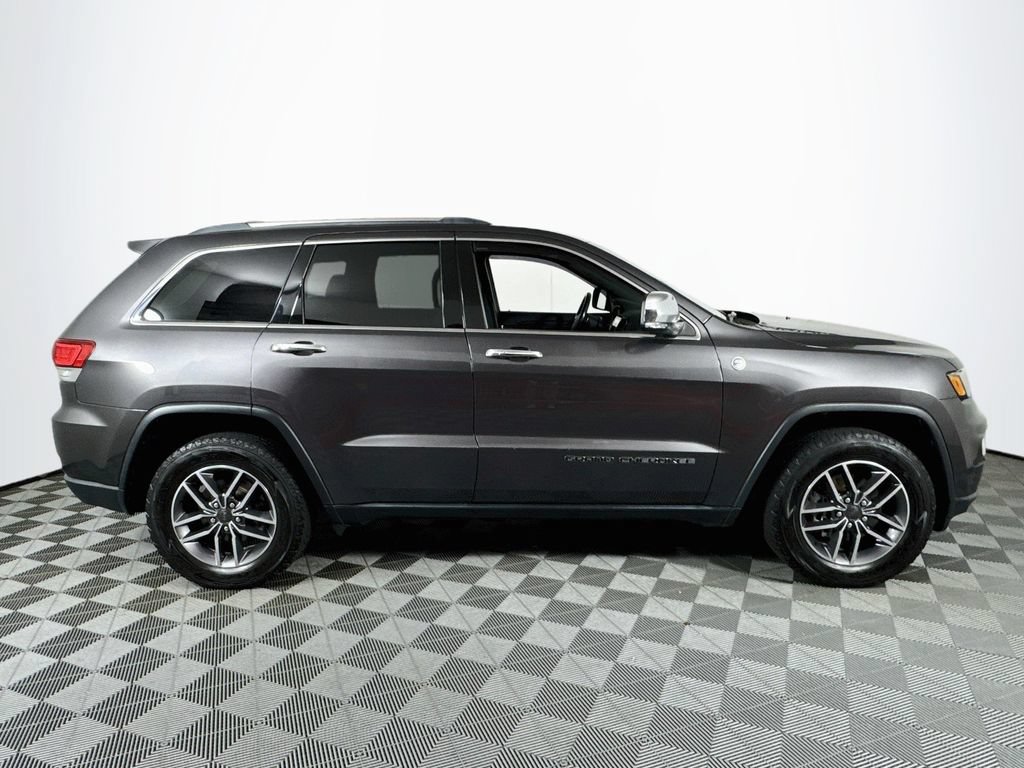 Used 2020 Jeep Grand Cherokee Limited w/ Premium Lighting Group AWD/4WD image 8