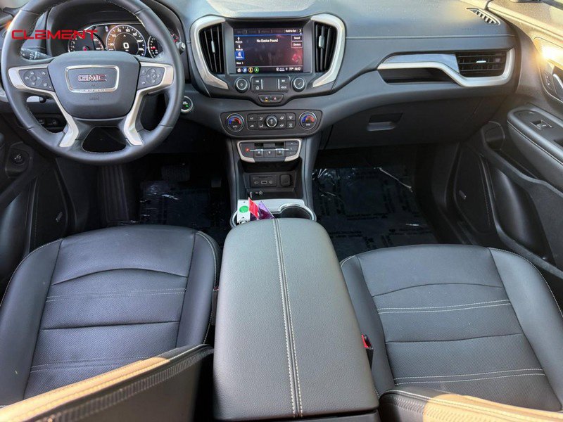 Used 2023 GMC Terrain Denali w/ Denali Premium Package AWD/4WD image 14