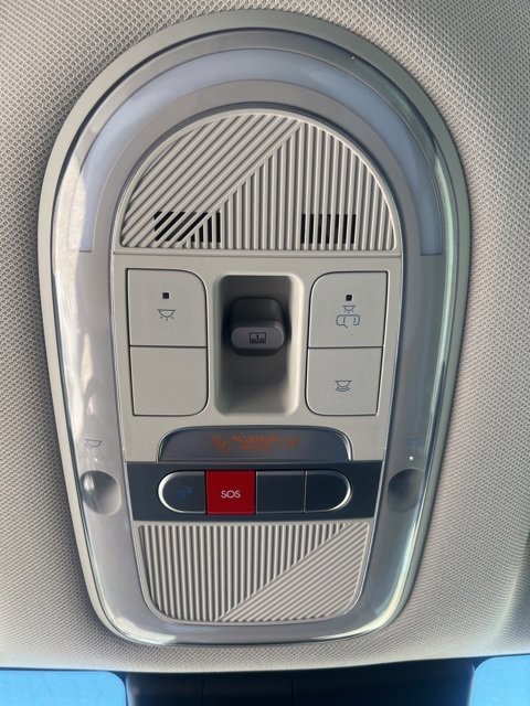 Used 2024 Hyundai Ioniq 5 Limited image 15