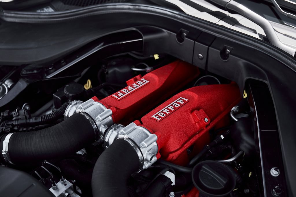Used 2020 Ferrari Portofino RWD image 20