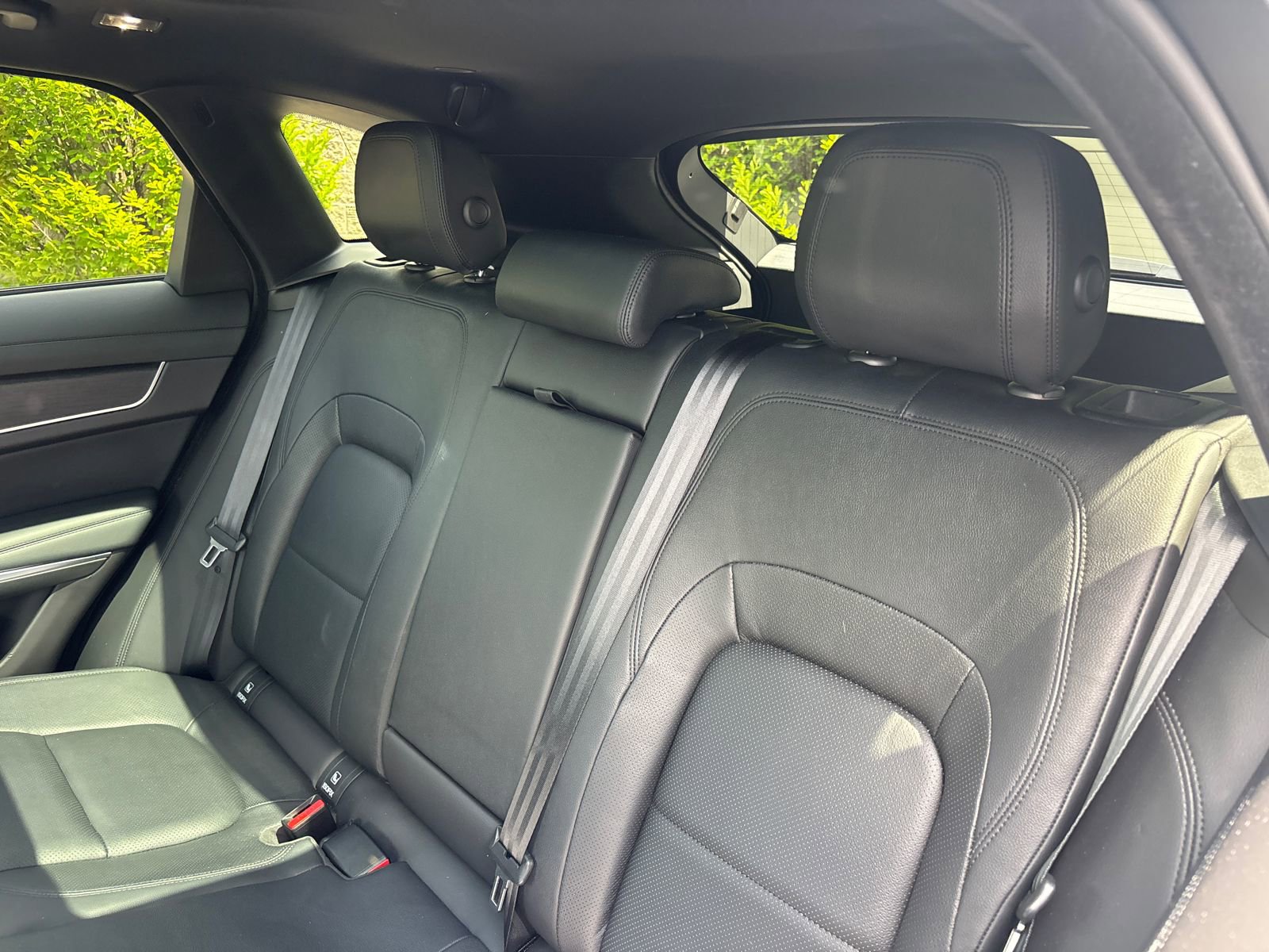 Used 2022 Jaguar F-PACE S AWD/4WD image 23