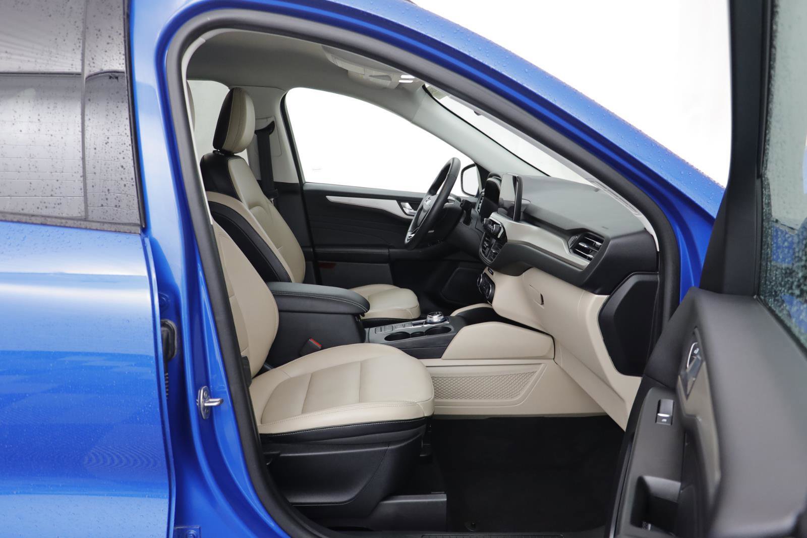 Used 2021 Ford Escape SEL image 19