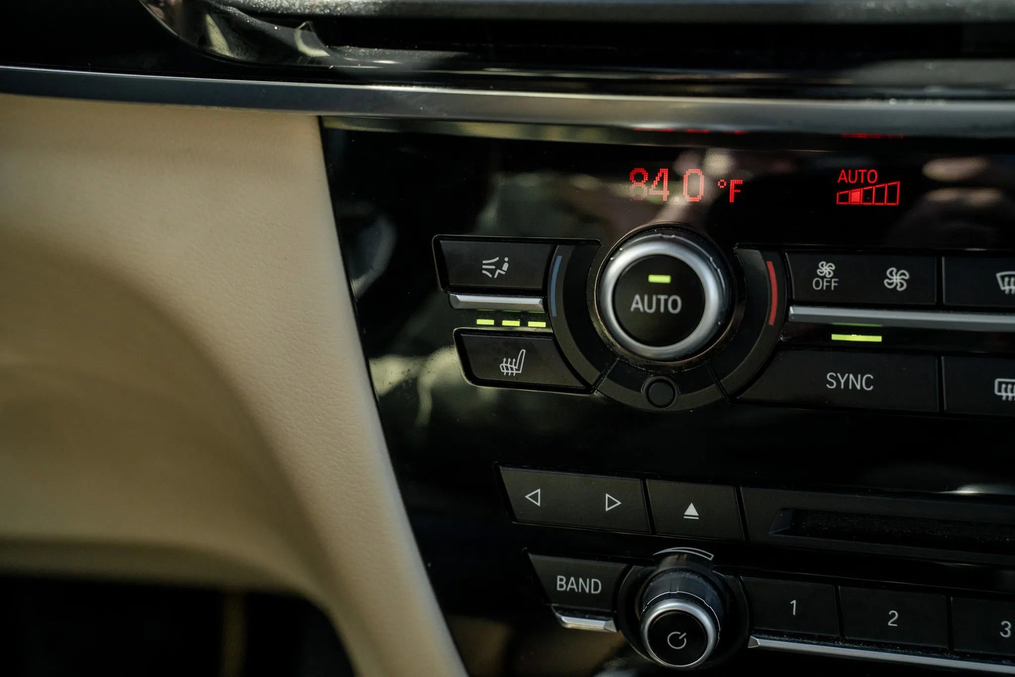 Used 2018 BMW X5 xDrive35d w/ M Sport Package image 30