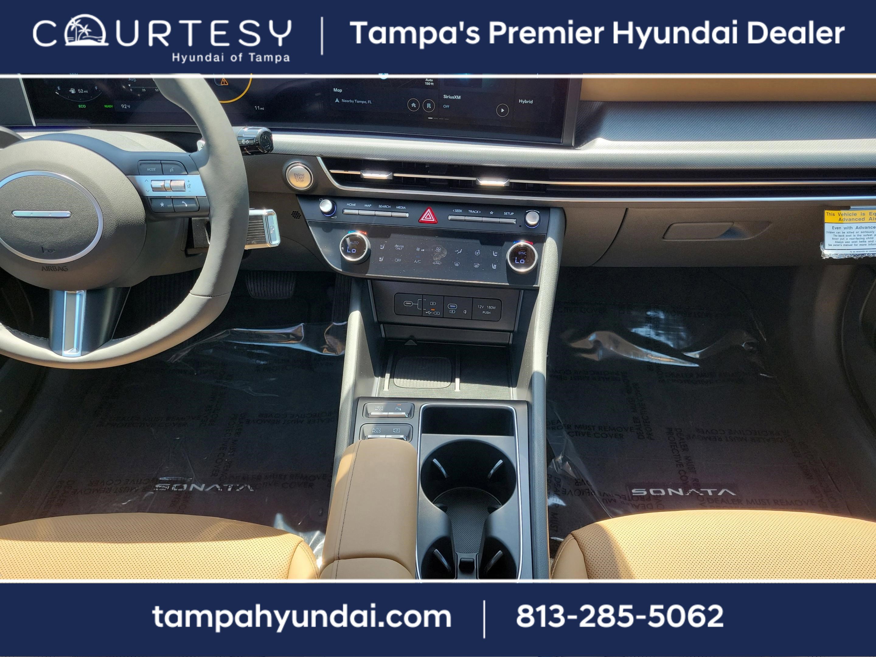 New 2025 Hyundai Sonata Limited image 12