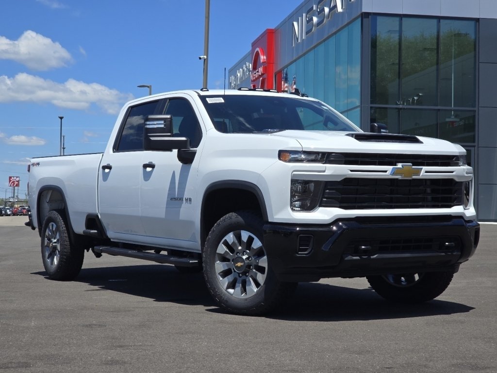 New 2026 Chevrolet Silverado 2500 Custom w/ Custom Convenience Package AWD/4WD image 2