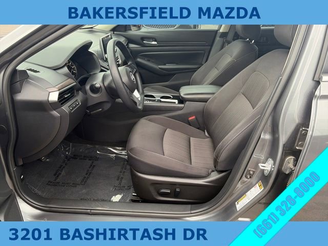 Used 2024 Nissan Altima 2.5 SV image 9