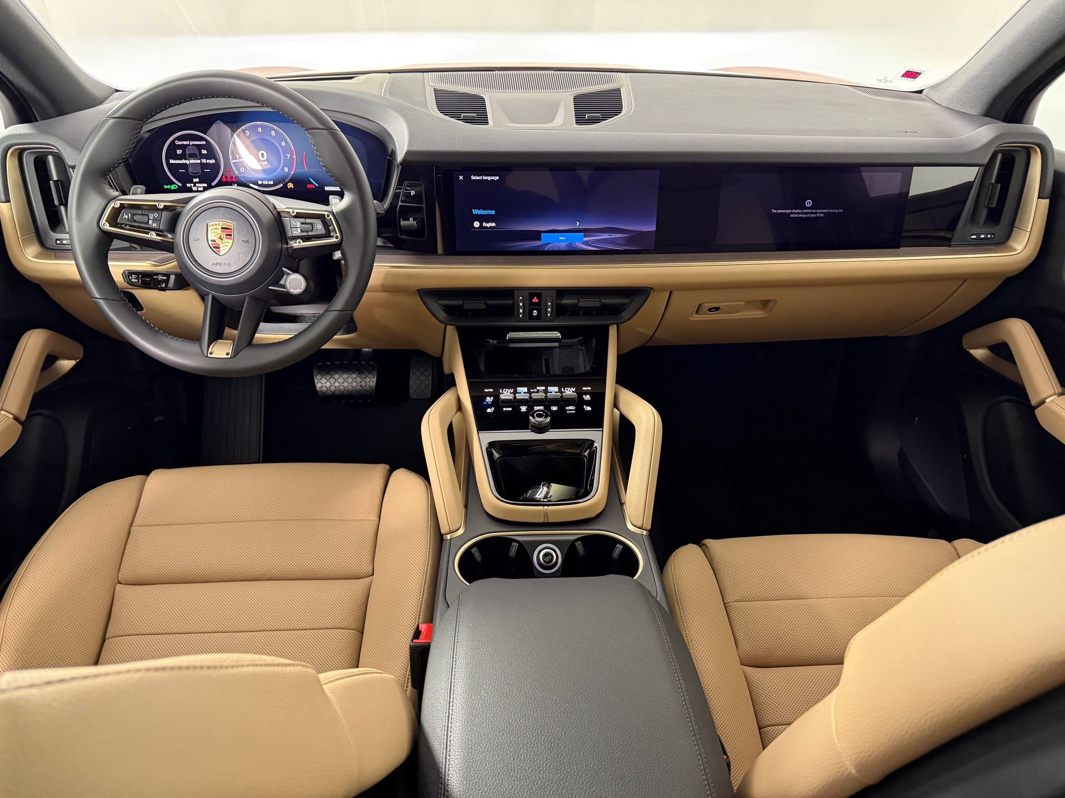 Certified 2026 Porsche Cayenne AWD/4WD image 16