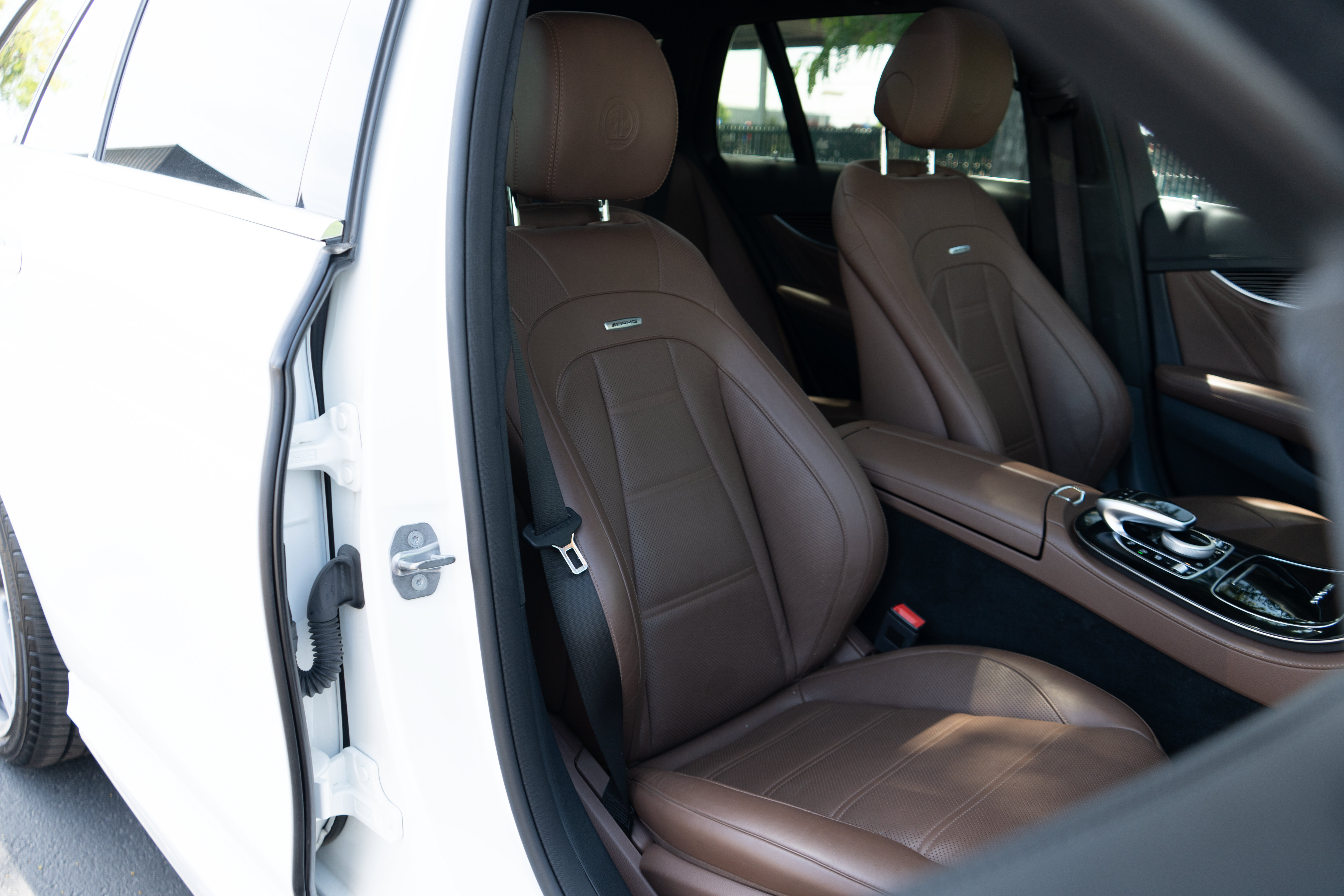 Used 2018 Mercedes-Benz E 63 AMG S image 35