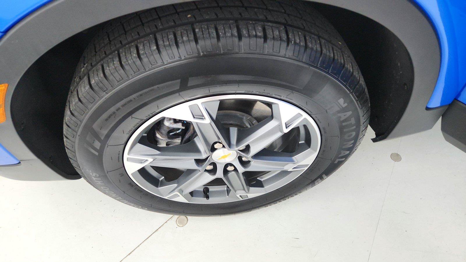 Used 2025 Chevrolet Blazer LT AWD/4WD image 36