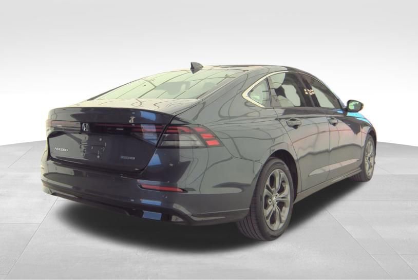 Used 2023 Honda Accord EX-L video 2