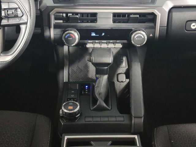 Used 2025 Toyota 4Runner SR5 image 24