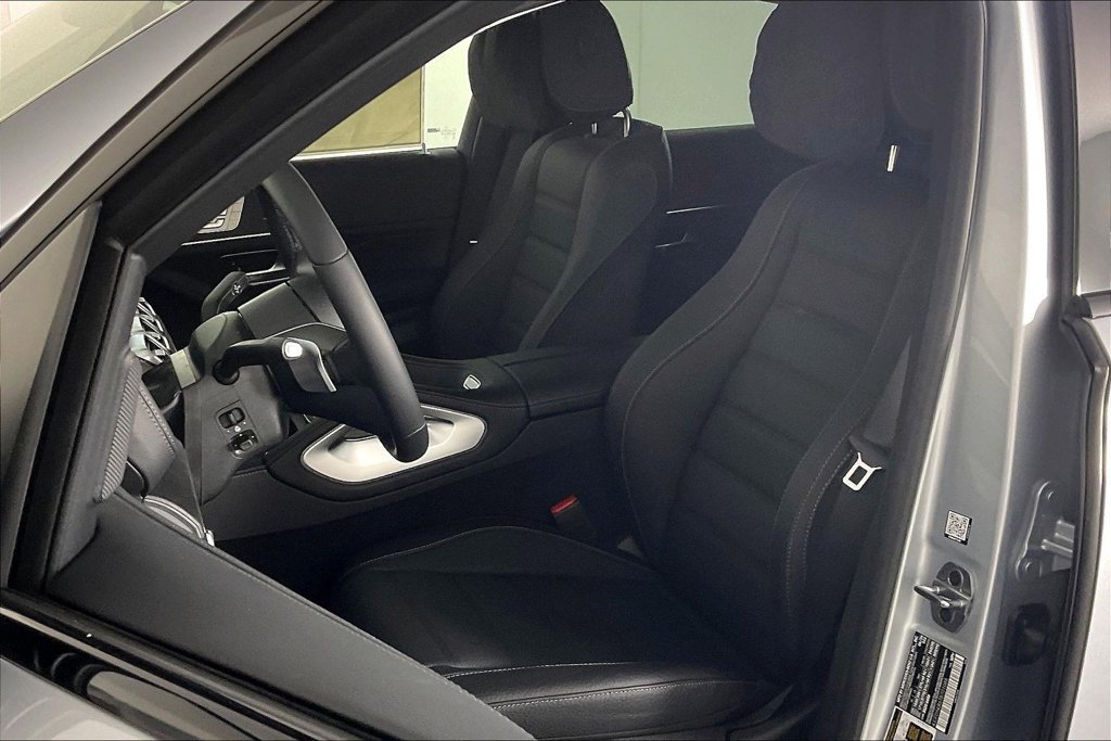 New 2026 Mercedes-Benz GLE 450 4MATIC Coupe image 9