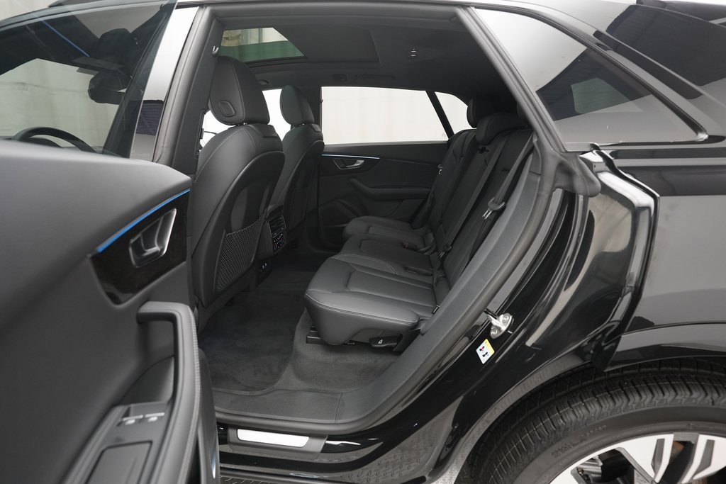 New 2026 Audi Q8 Premium Plus image 16