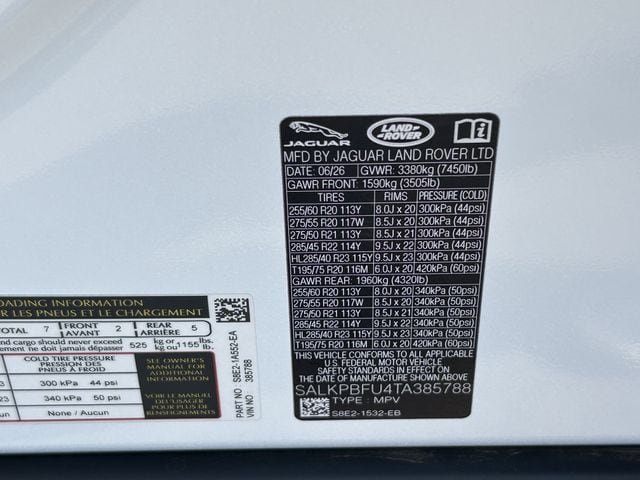 New 2026 Land Rover Range Rover Long Wheelbase SE AWD/4WD image 24