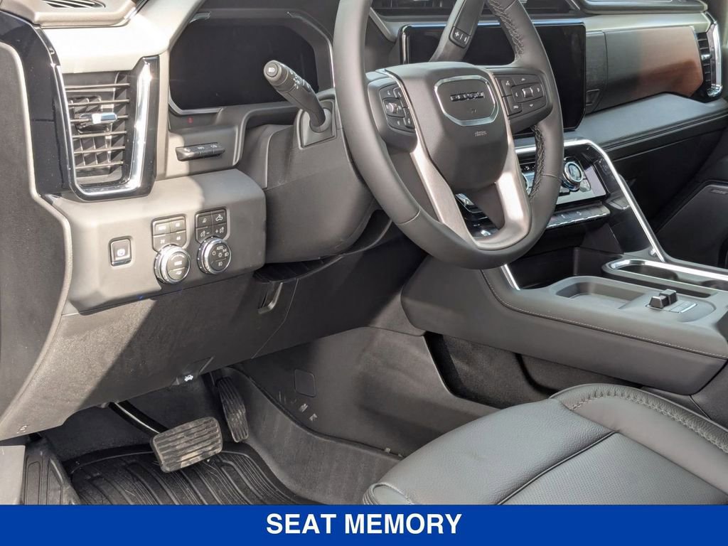 New 2026 GMC Sierra 3500 Denali w/ Denali Reserve Package image 16