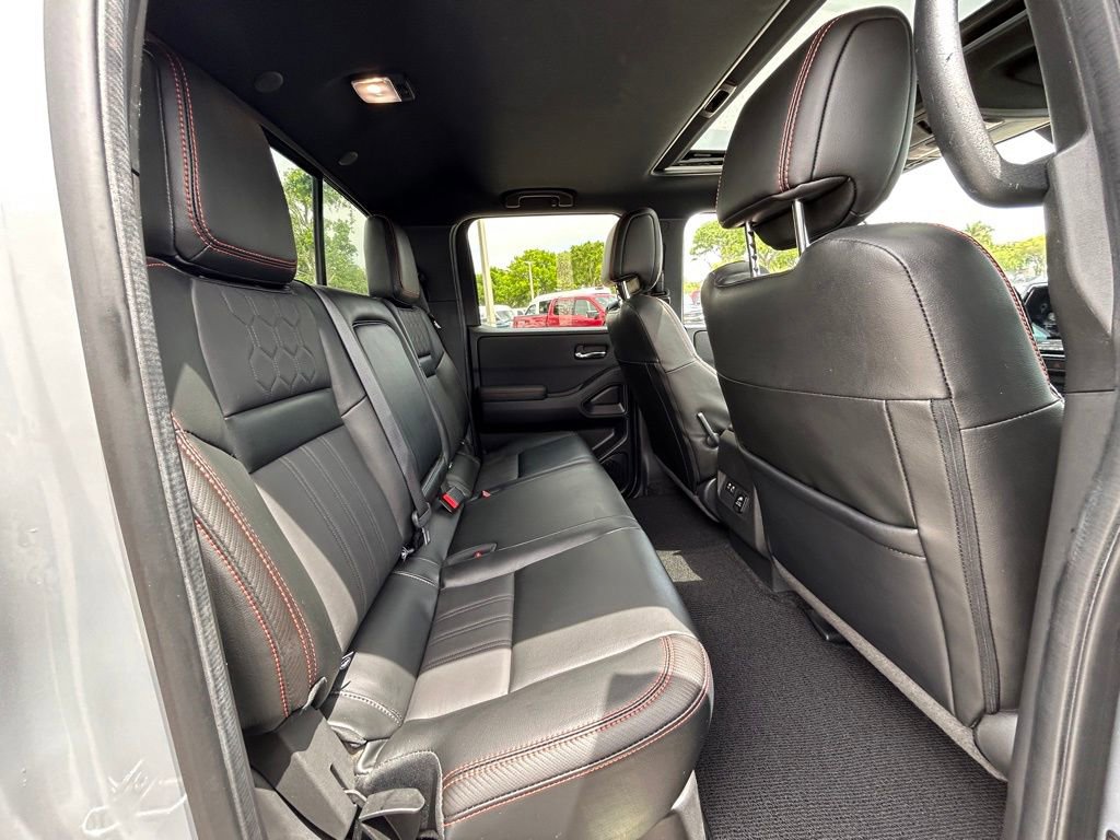 Used 2023 Nissan Frontier PRO-4X w/ Pro-4X Premium Package image 31