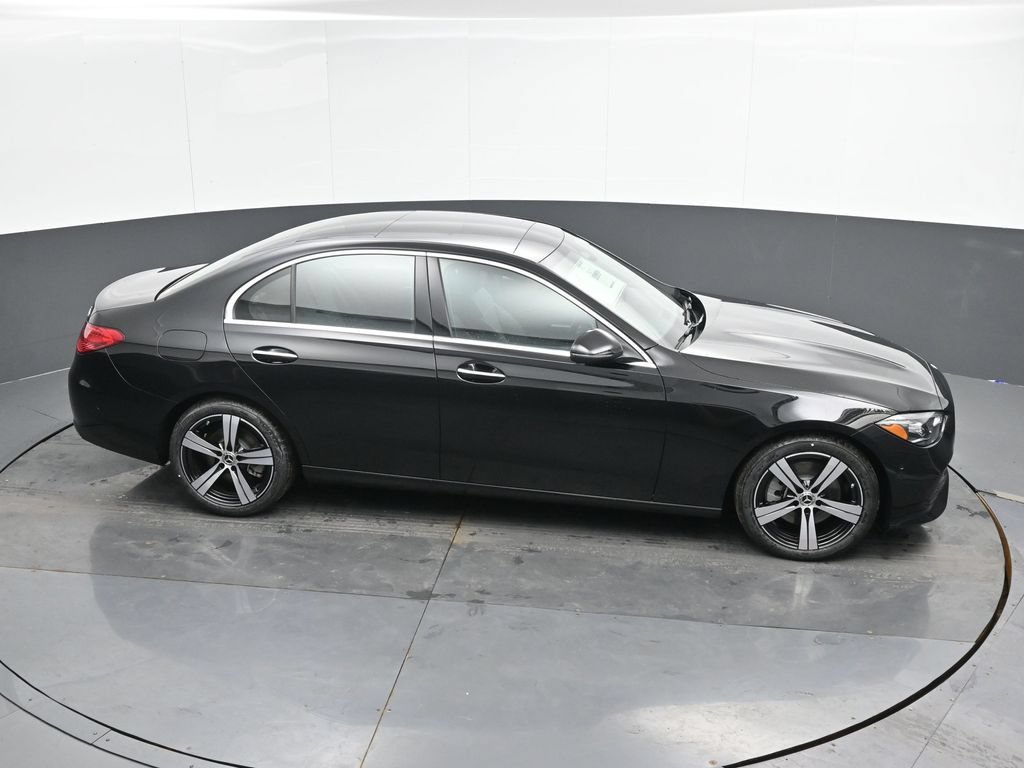 Used 2025 Mercedes-Benz C 300 4MATIC Sedan image 30