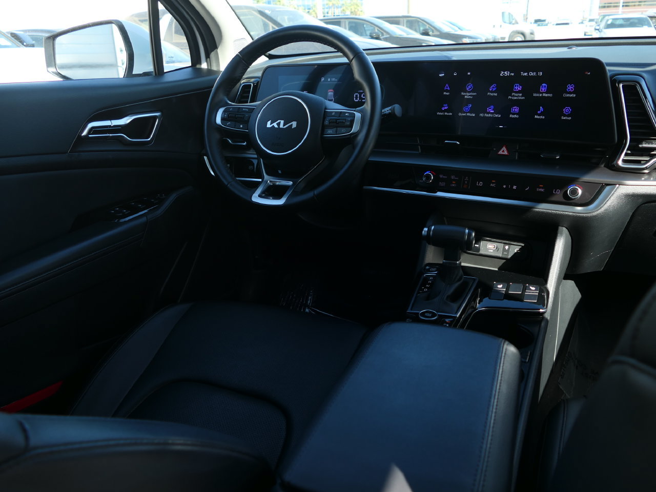Certified 2025 Kia Sportage EX FWD image 28