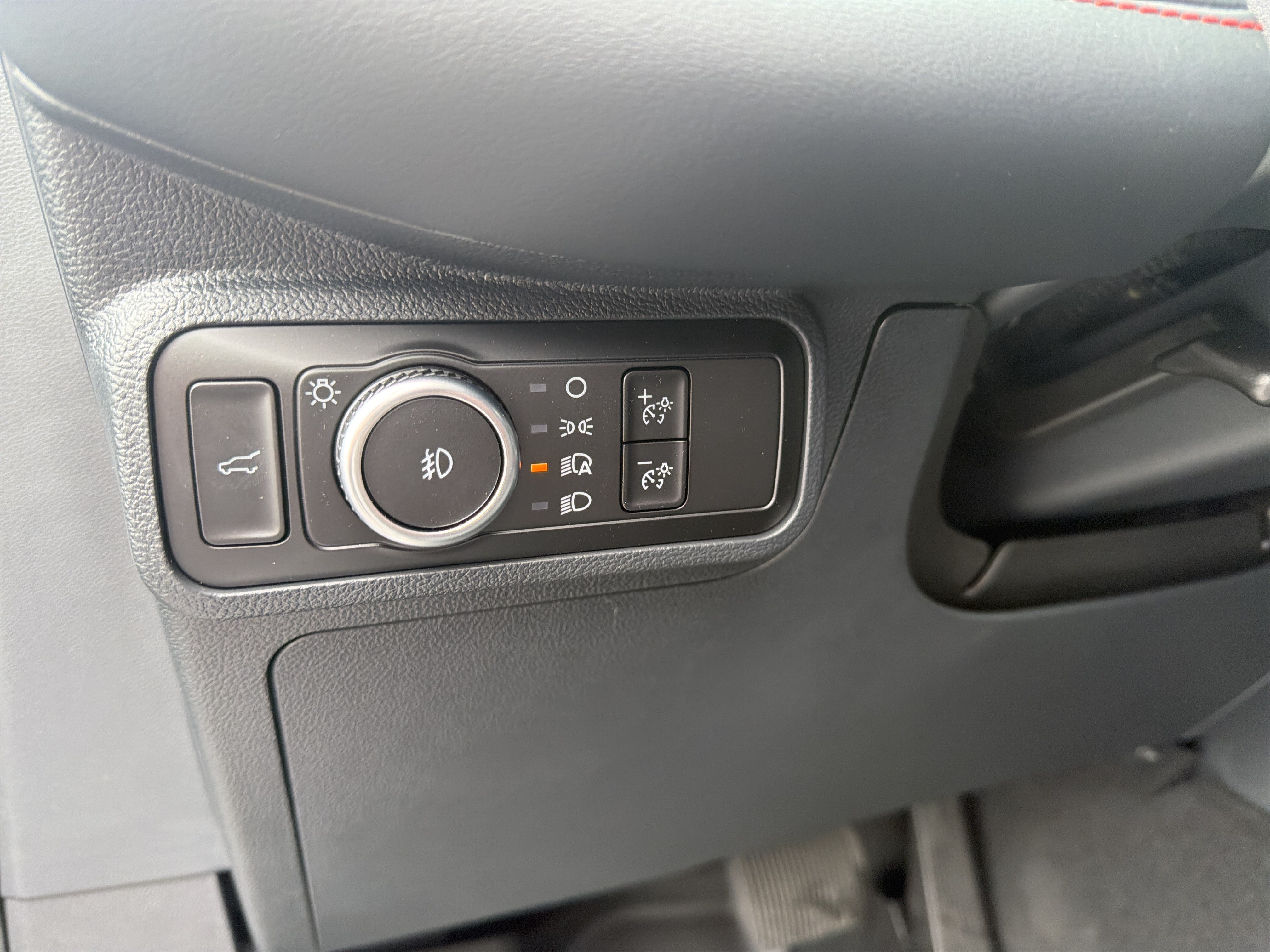 Used 2026 Ford Explorer ST-Line AWD/4WD image 34