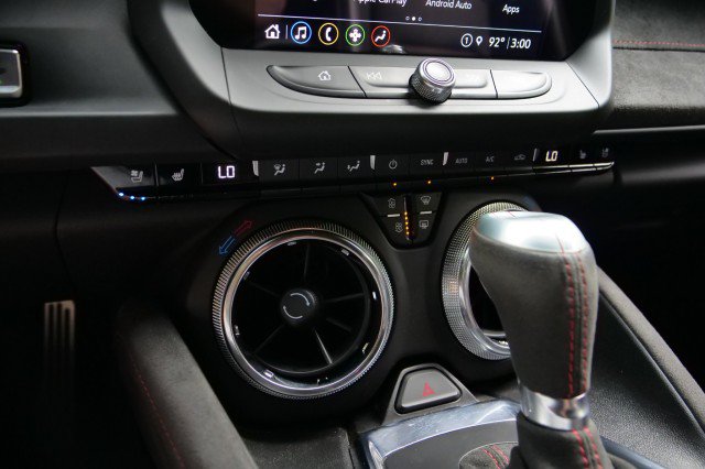 Used 2022 Chevrolet Camaro ZL1 RWD image 6