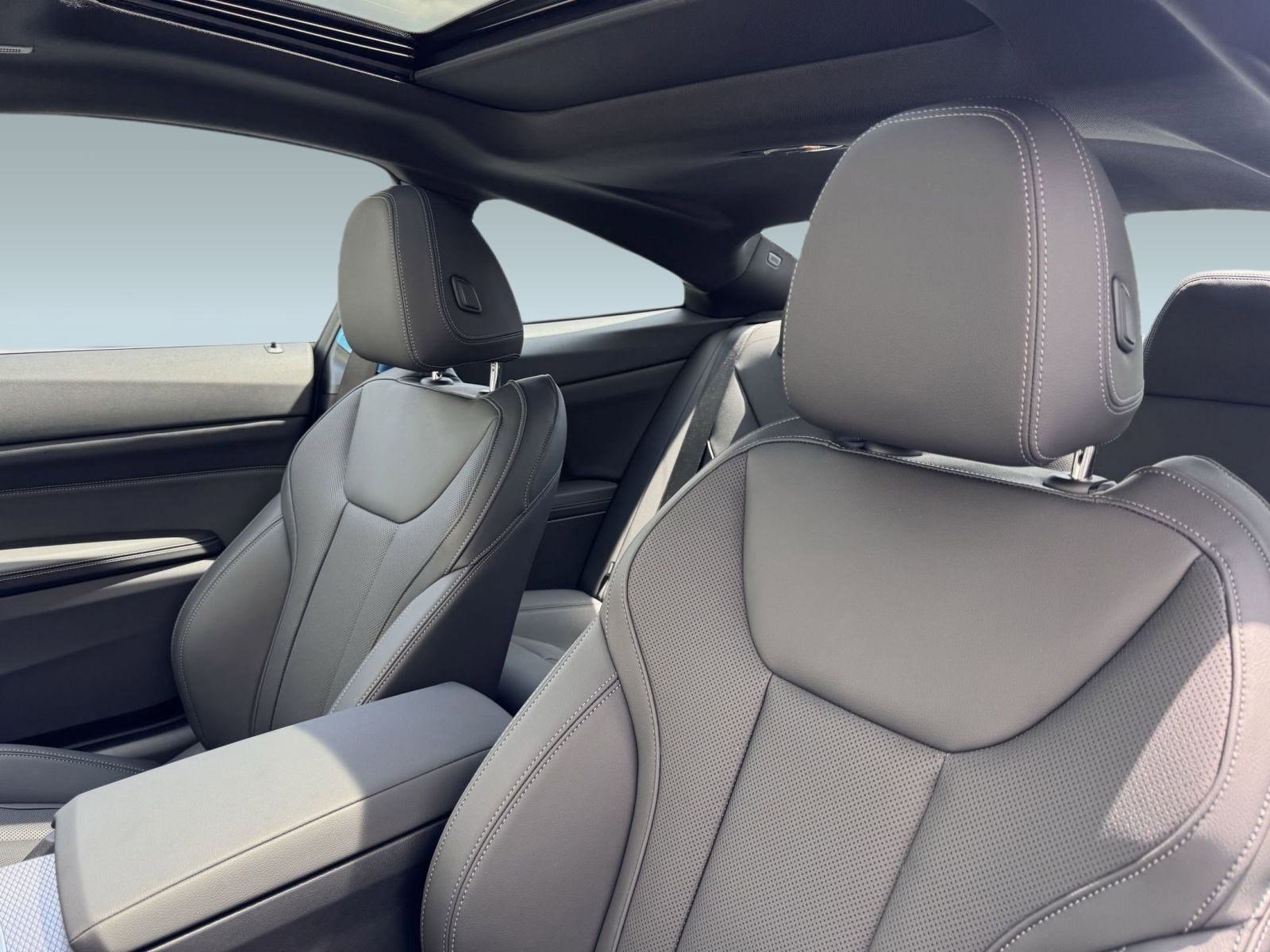 Used 2026 BMW 430i 430i w/ M Sport Package image 24