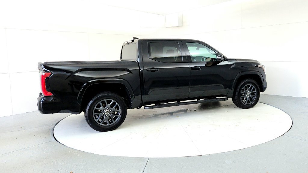 Certified 2022 Toyota Tundra Platinum AWD/4WD image 6