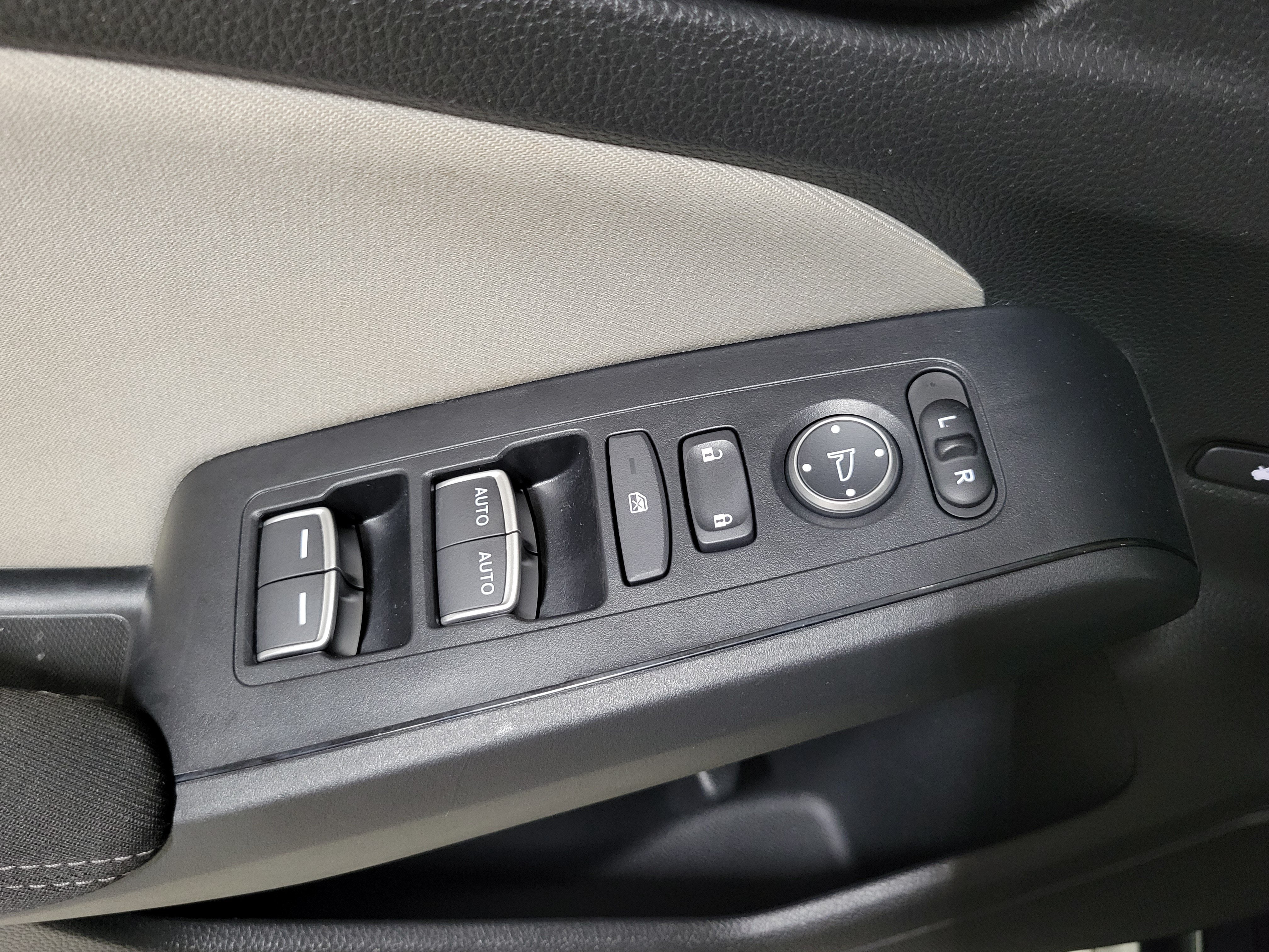 Used 2024 Honda Civic EX image 19